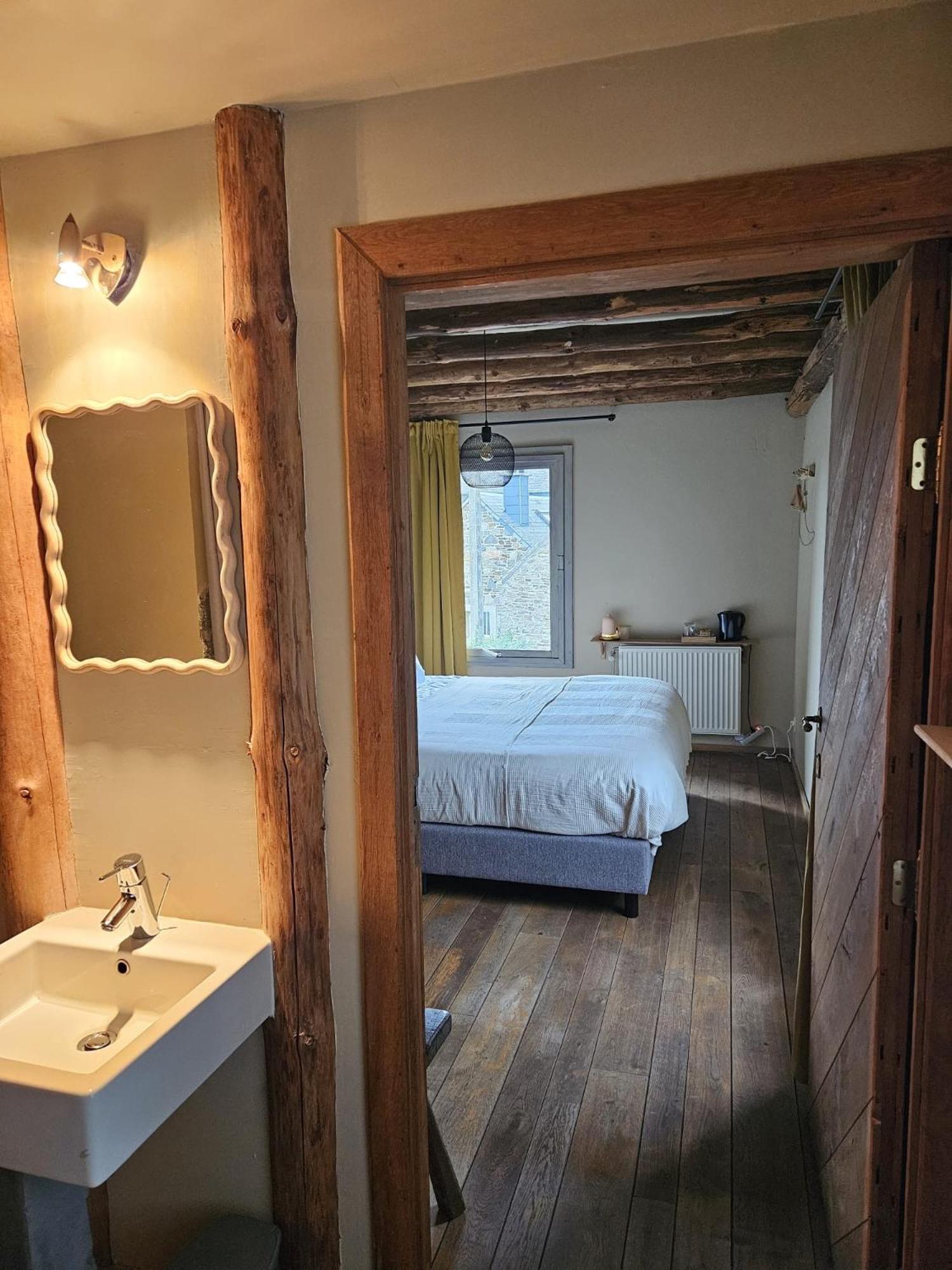 Buteo Chambres D'Hotes & Espresso Lesterny エクステリア 写真