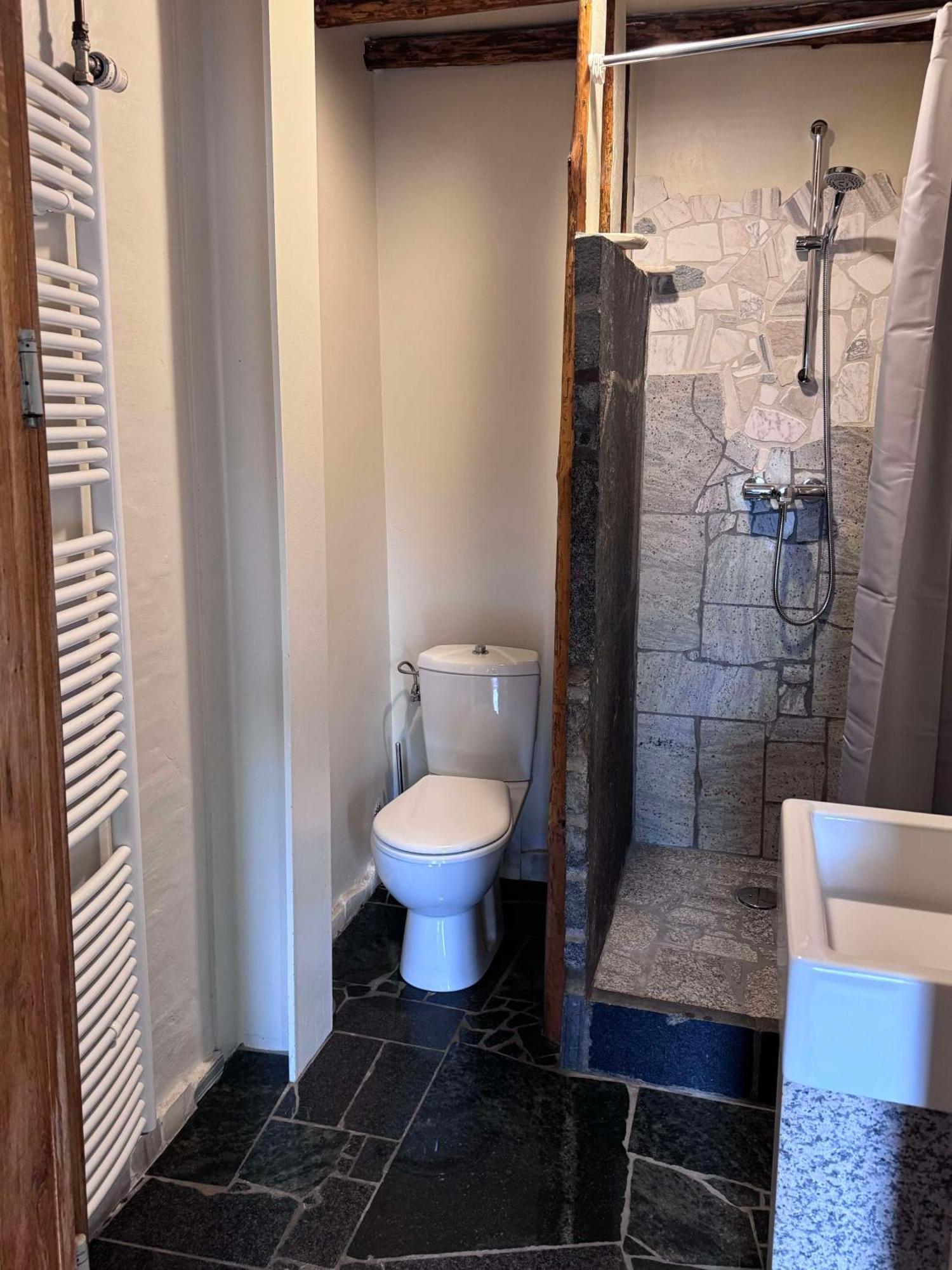 Buteo Chambres D'Hotes & Espresso Lesterny エクステリア 写真